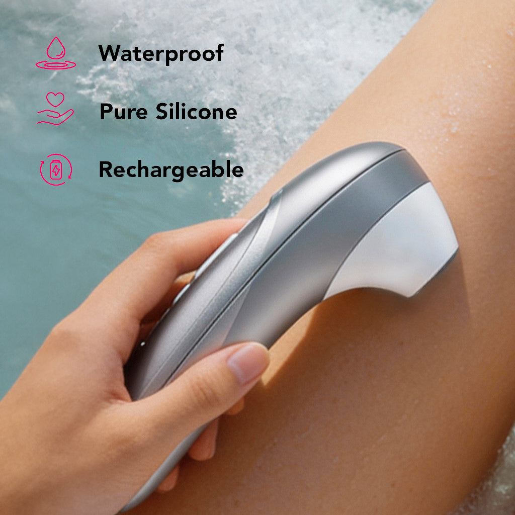 Womanizer Pro Clitoral Stimulator in Silver