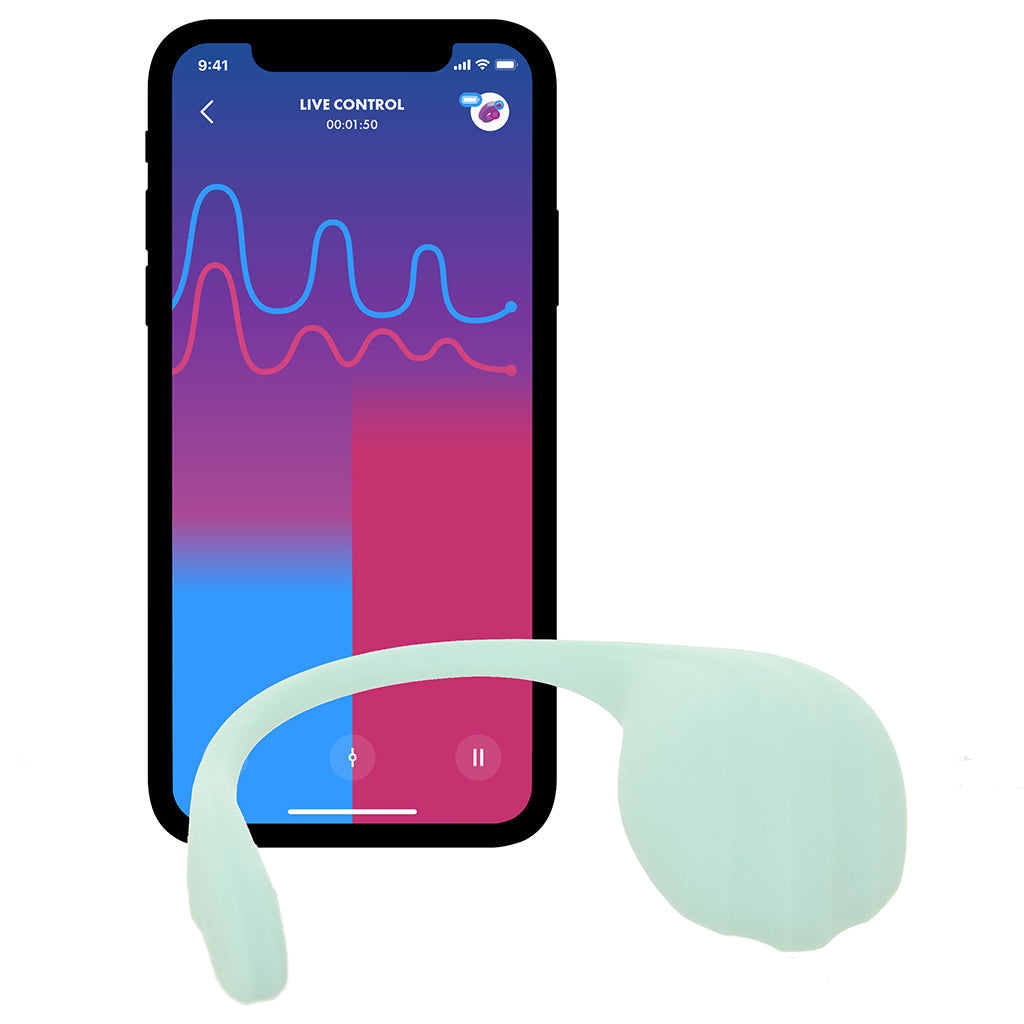 Satisfyer Satisfyer Smooth Petal Wearable Vibe in Mint - Vibrators - HoneyHugs Canada (View 3)