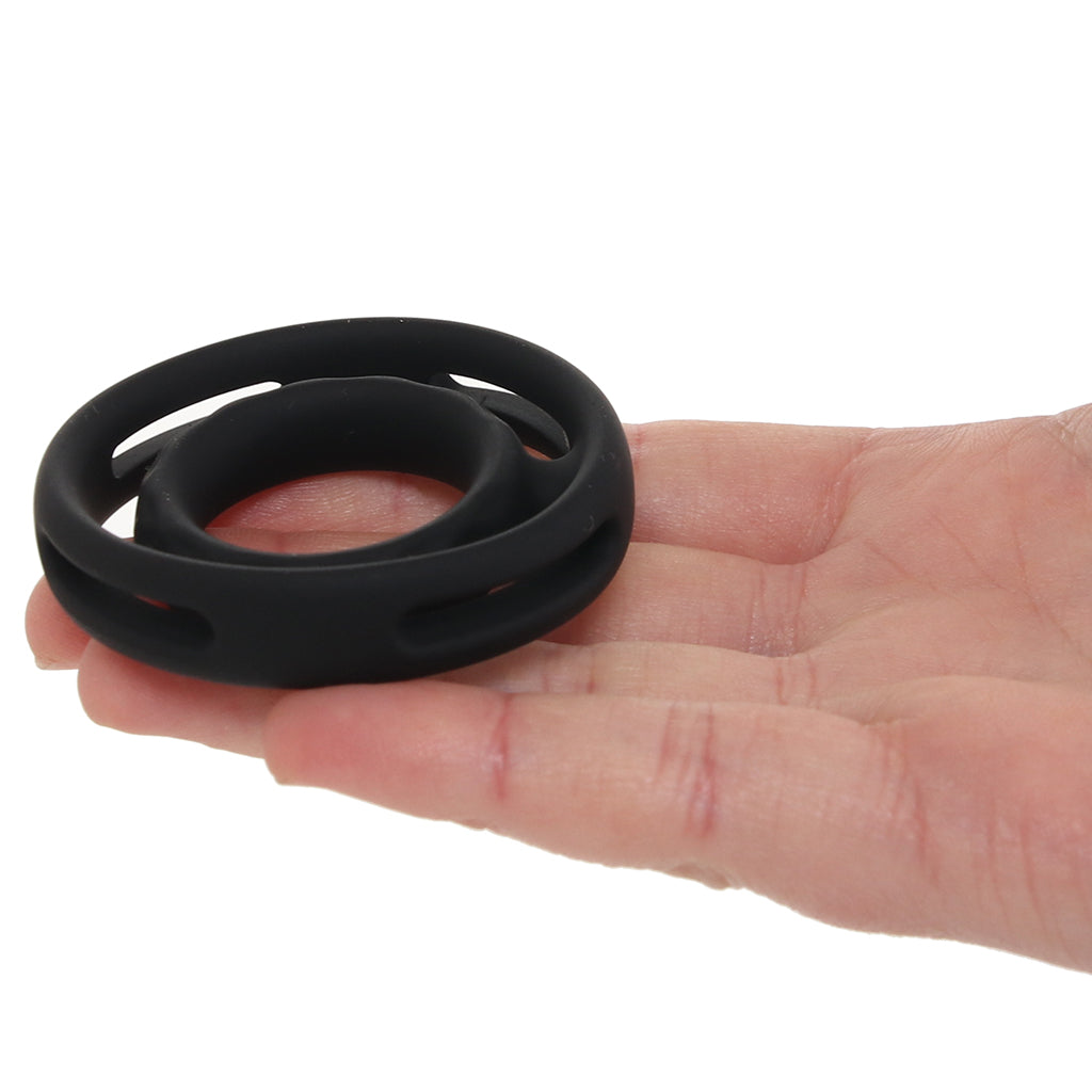 LEVELZ Classic Grooved Ring: Indulge in Enhanced Fullness & Unrivaled Control