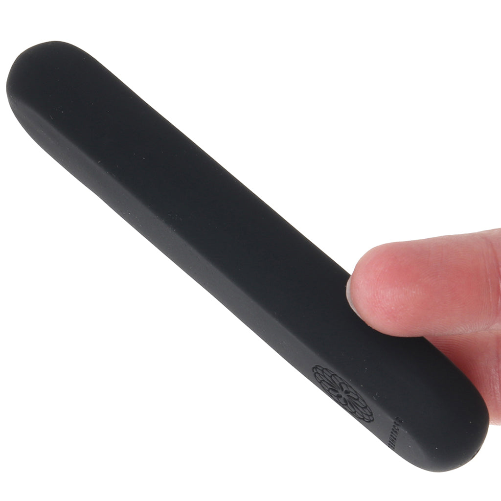 Pivot Pivot Flat Bullet Vibe in Black - Vibrators - HoneyHugs Canada (View 4)