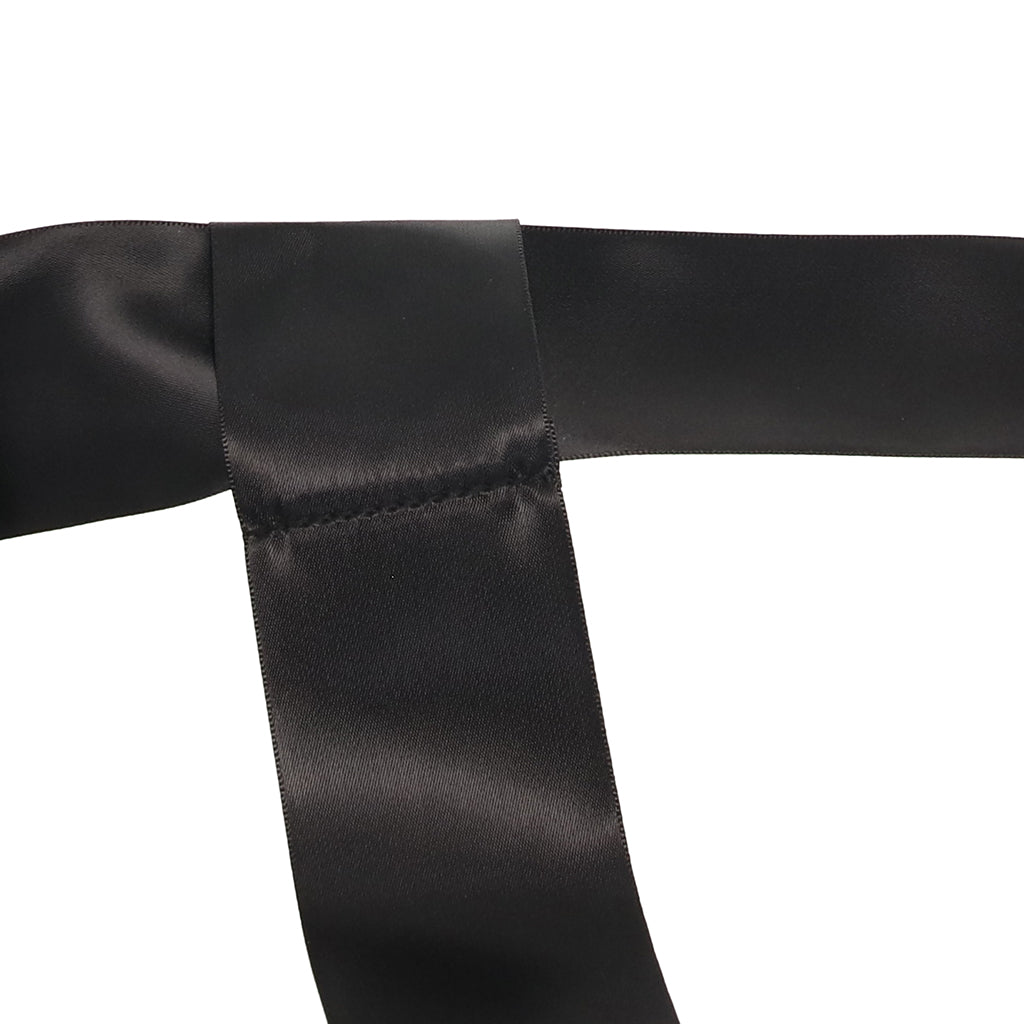 Sei Mio Strict Tease: Luxurious Sensory Play & Ribbon Restraint Seduction Kit