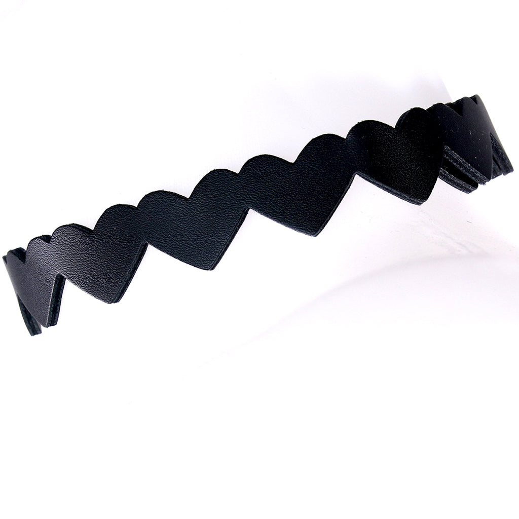 Sex & Mischief Locking Heart Day Collar | Seductive Black Choker Necklace