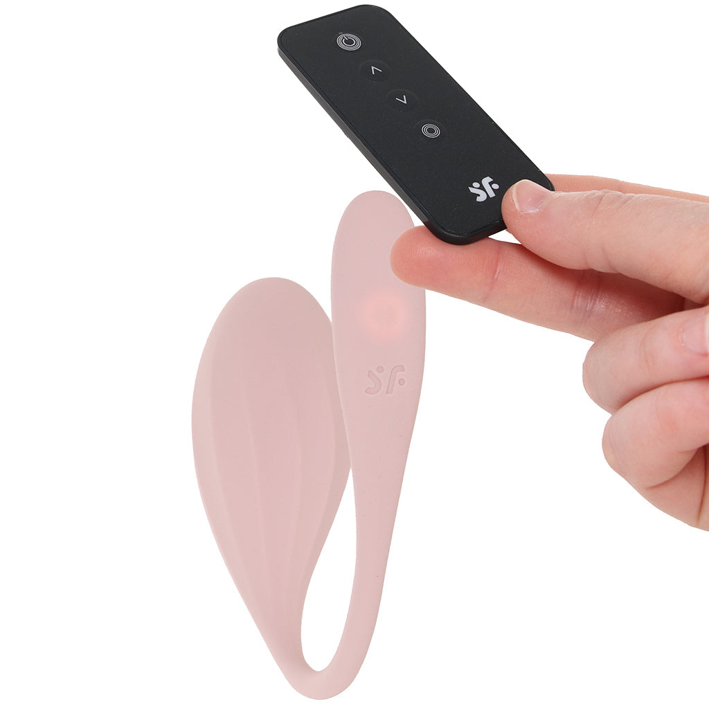 Satisfyer Satisfyer Ribbed Petal Wearable Vibe in Rose - Vibrators - HoneyHugs Canada (View 6)