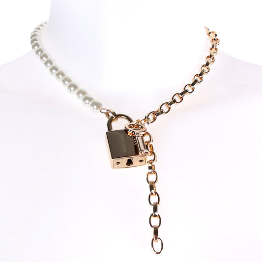 Sex & Mischief Pearl Day Collar | Rose Gold Chain & Discreet Elegance