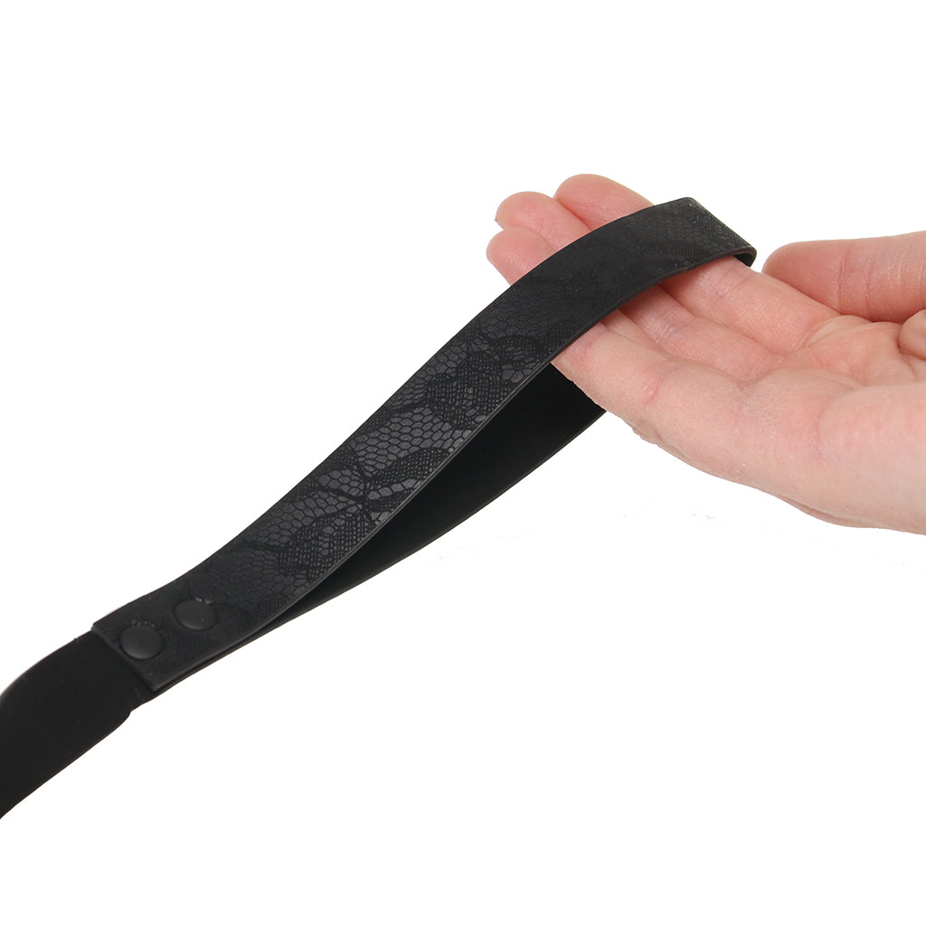 Sincerely Locking Lace Leash and Collar in Black