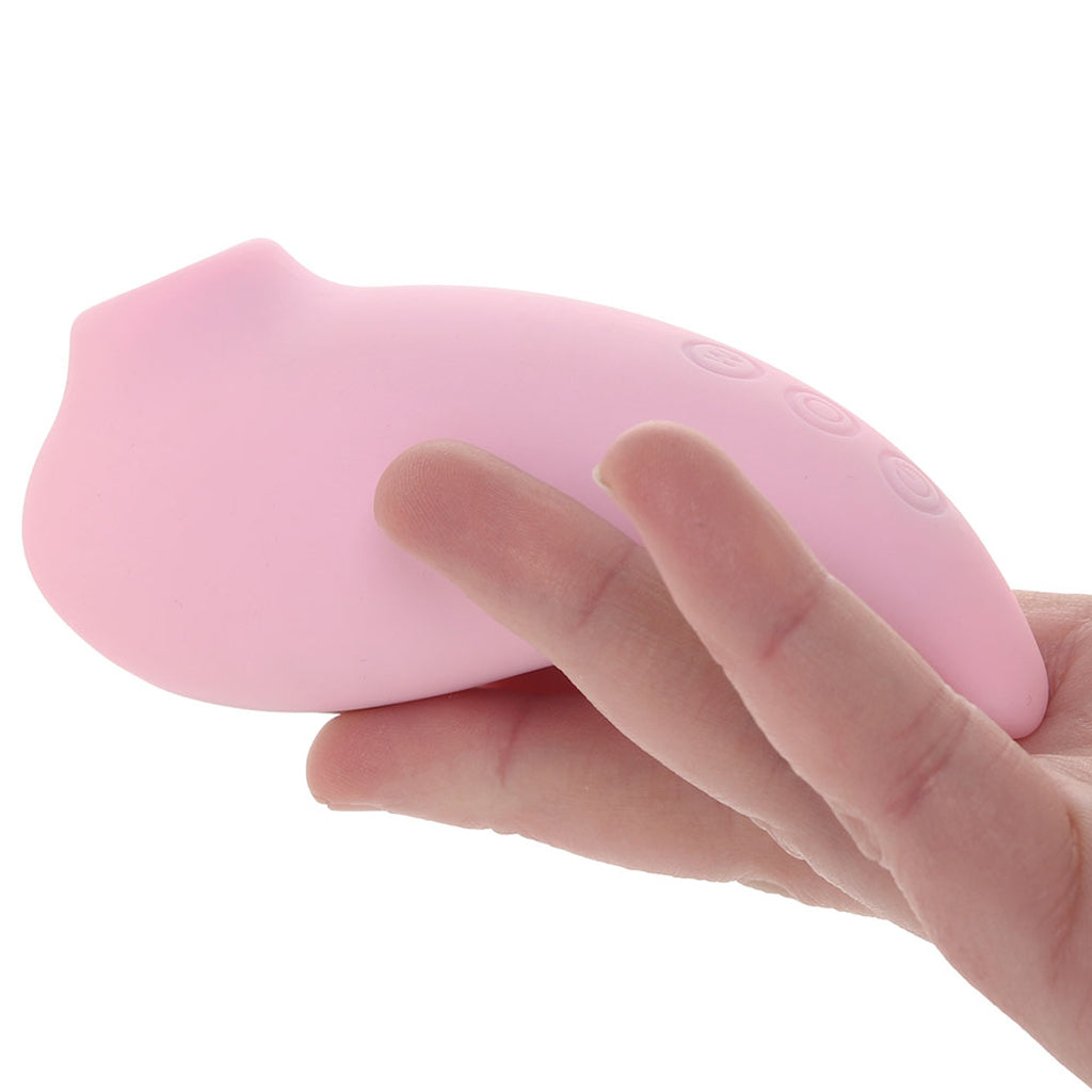 Adrien Lastic Revelation Clitoral Suction Stimulator - Vibrators - HoneyHugs Canada (View 4)