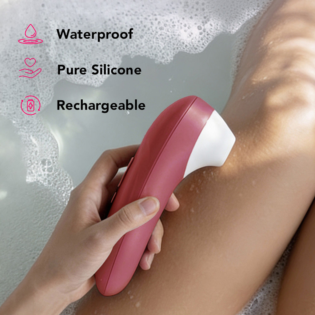 Womanizer Pro Clitoral Stimulator in Red
