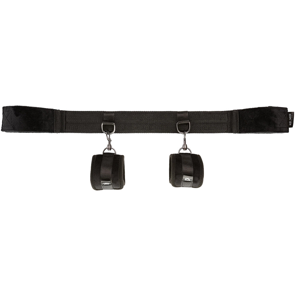 Sei Mio Spread The Love Spreader Bar: Luxurious Restraint & Enhanced Intimacy