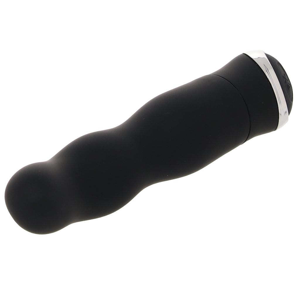 Classic Chic 8 Function Classic Chic Curve Vibe in Black - Vibrators - HoneyHugs Canada (View 5)
